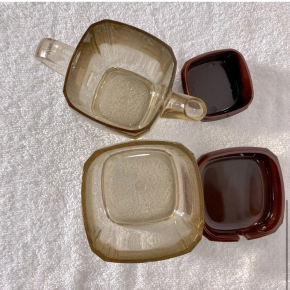 Vintage Brown Thick Hard Plastic Creamer &  Sugar Dish With Lids - Picture 7 of 11